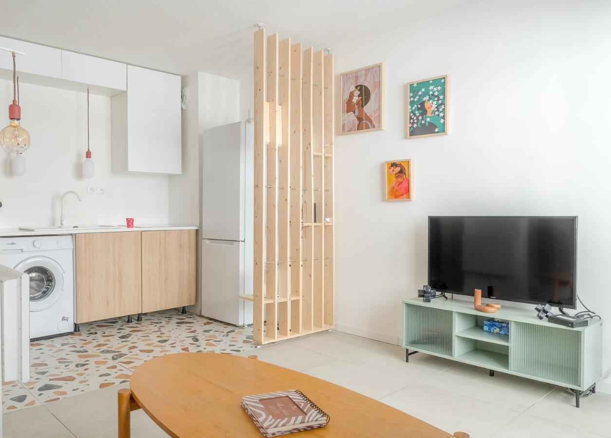 Appartement T2 Avec Balcon - Chaves Marseille