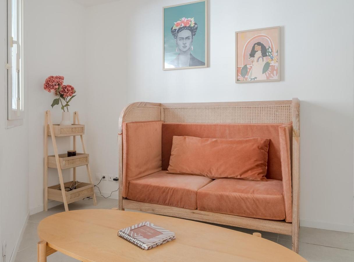 T2 Avec Balcon - Chaves Apartment *